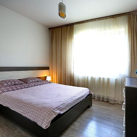 Bloc Izvor Piteşti Exterior foto